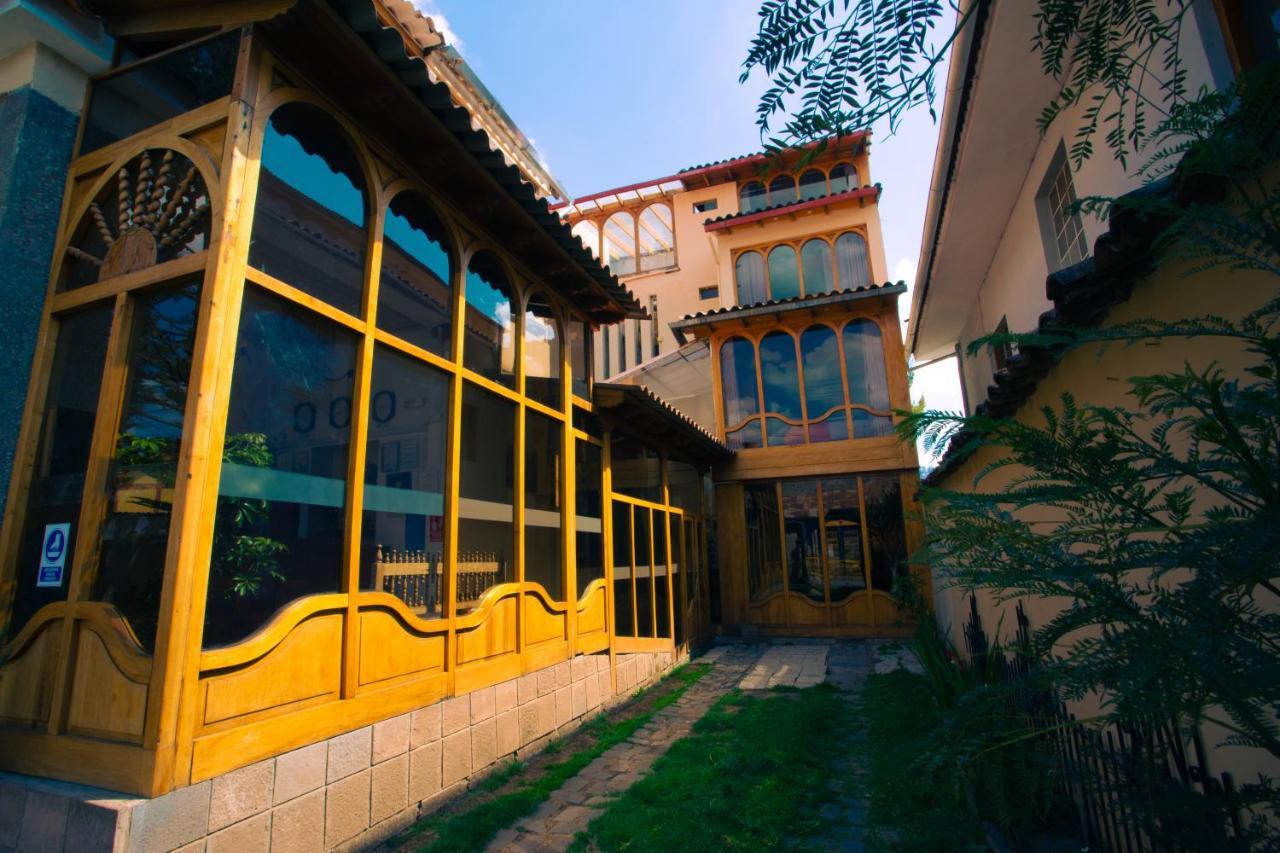 Hotel Centenario