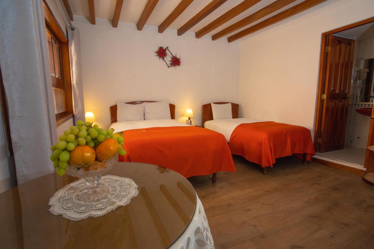 Hotel Centenario 3*